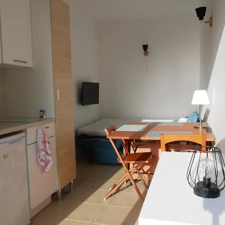 Studio Au Calme, Proche Mer * Nizza